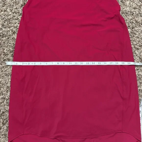 Lululemon Rejuvenate Dress; Ruby Red Casual Wear. - Picture 9 of 10